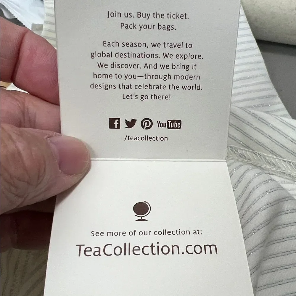 Tea Collection Cream and metallic silver striped leggings New size 6